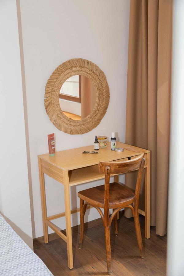 Central Sofia 3-Bedroom Apartment - Urban Art Gallery - Free Parking! Extérieur photo