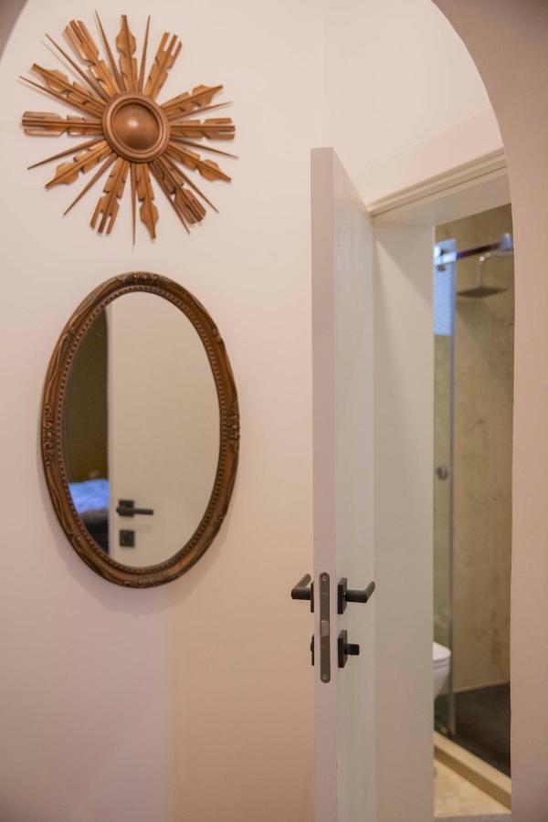 Central Sofia 3-Bedroom Apartment - Urban Art Gallery - Free Parking! Extérieur photo